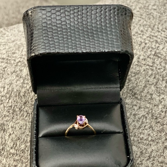 10k yellow gold amethyst and seed diamond ring - Picture 5 of 5